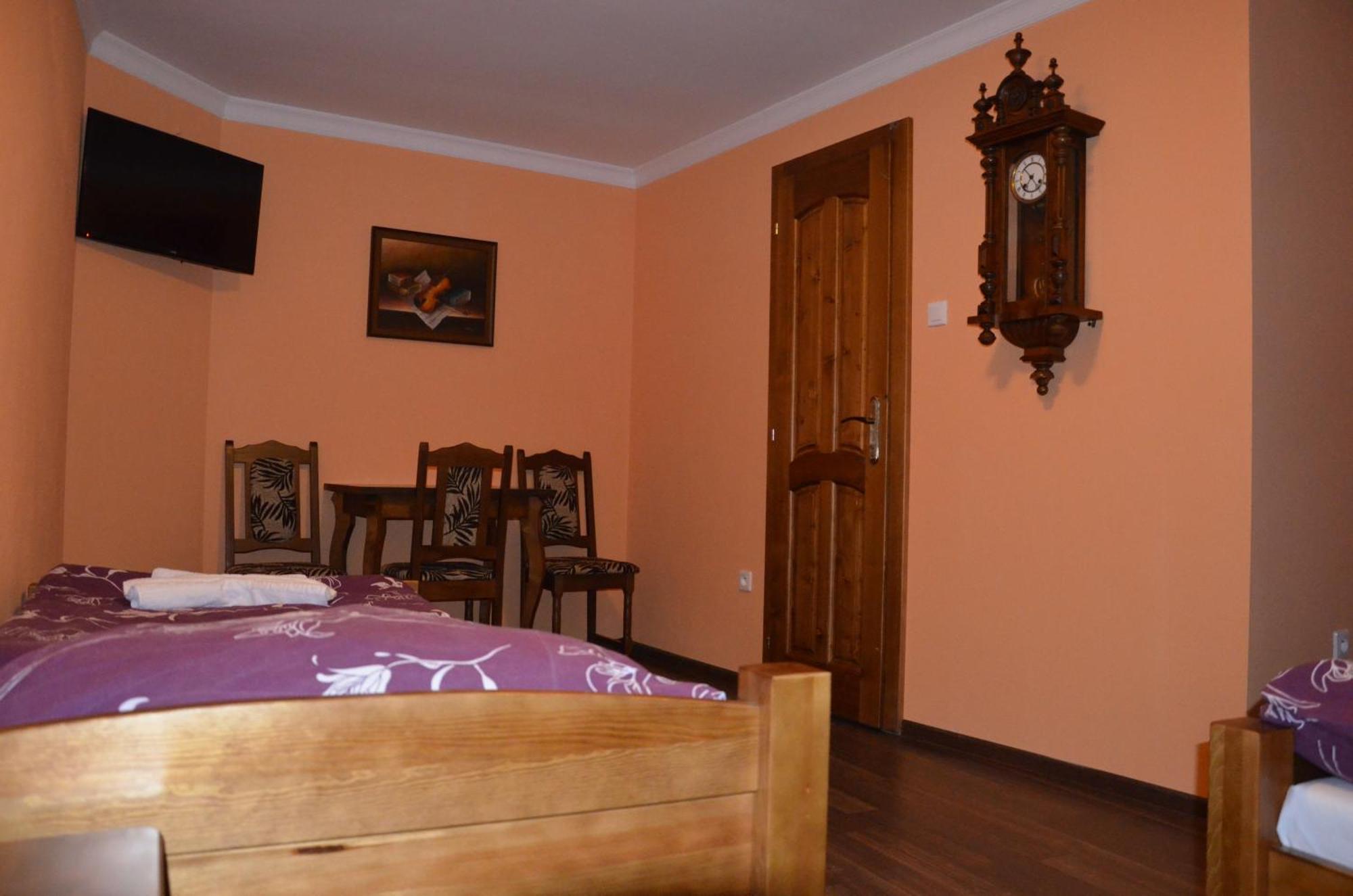 Palatin Apartment Čachtice Cameră foto