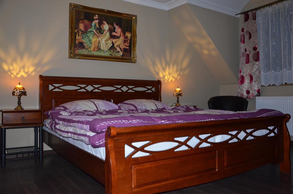 Palatin Apartment Čachtice Cameră foto