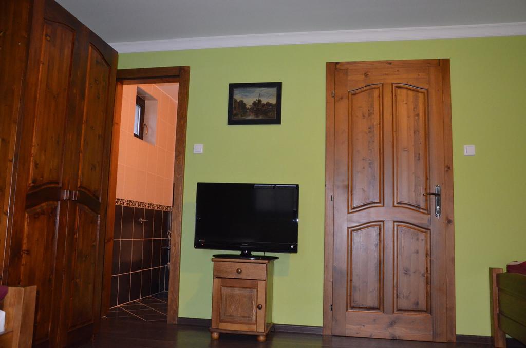 Palatin Apartment Čachtice Cameră foto